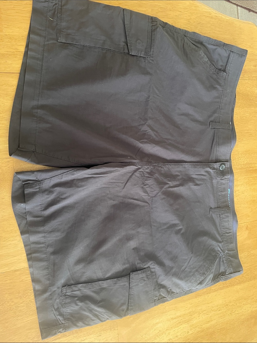 Men's Casual Dark Gray Cargo Shorts - Comfortable Everyday Wear